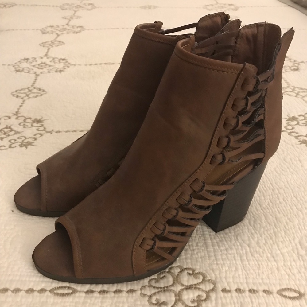 Rampage Viva Peep Toe Booties Size 8